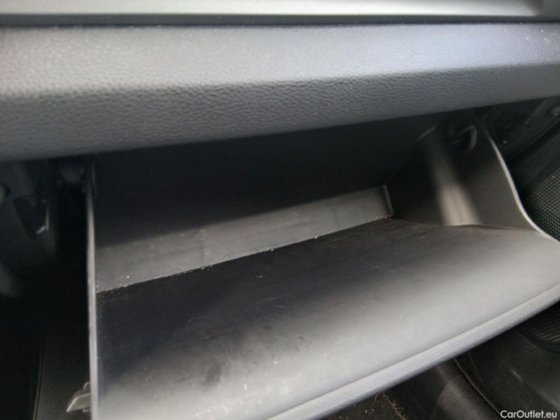  KIA  STONIC  Business 1.0 T-GDI 100CV MT6 6E #3