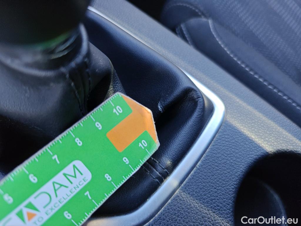  KIA  Sportage KIA  / 2018 / 5P / todoterreno 1.6 MHEV Business 100kW (136CV) 4x4 #24