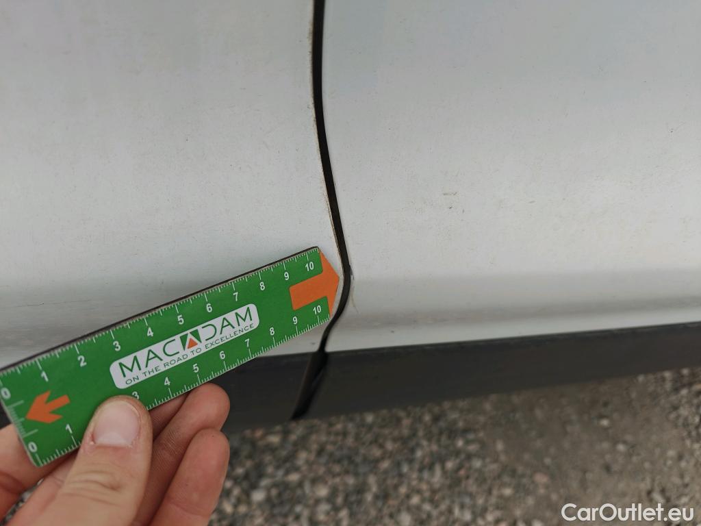  Ford  Kuga FORD  / 2016 / 5P / todoterreno 1.5 EcoBoost 88kW 4x2 Trend+ (CX) #53