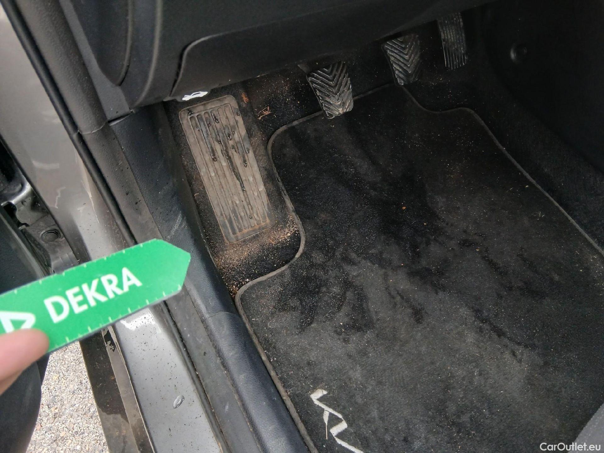  KIA  STONIC  Business 1.0 T-GDI 100CV MT6 6E #13