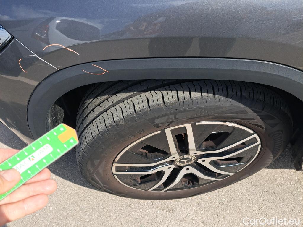  Mercedes  GLA MERCEDES-BENZ  / 2020 / 5P / todoterreno  200 #29