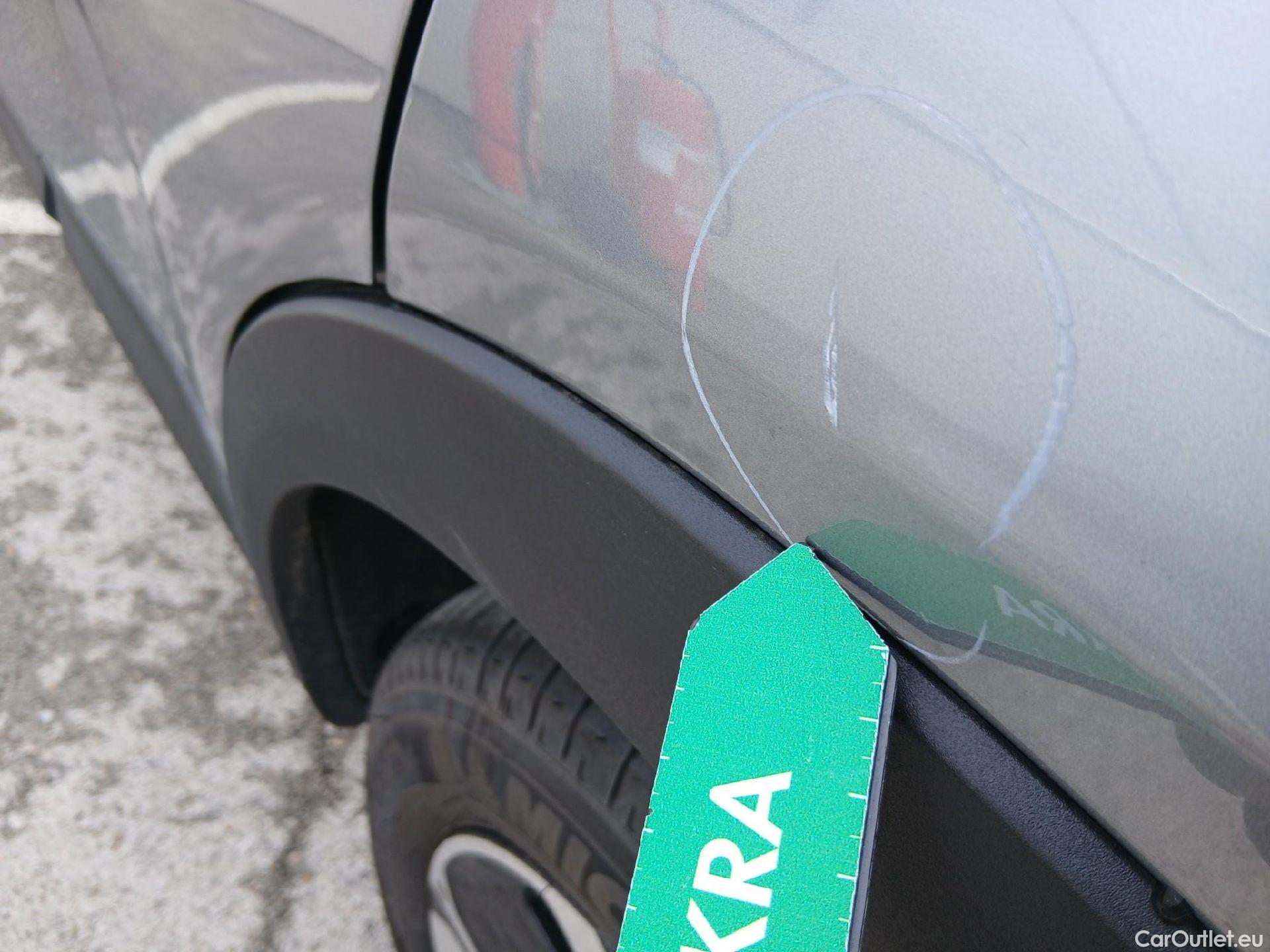  KIA  XCeed KIA  / 2022 / 5P / todoterreno 1.6 GDi PHEV 104kW (141CV) eDrive (AC) #13