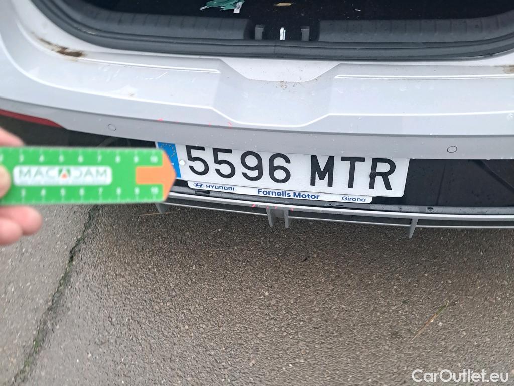  Hyundai  i20 HYUNDAI  / 2023 / 5P / berlina con portón 1.0 TGDI Klass #9