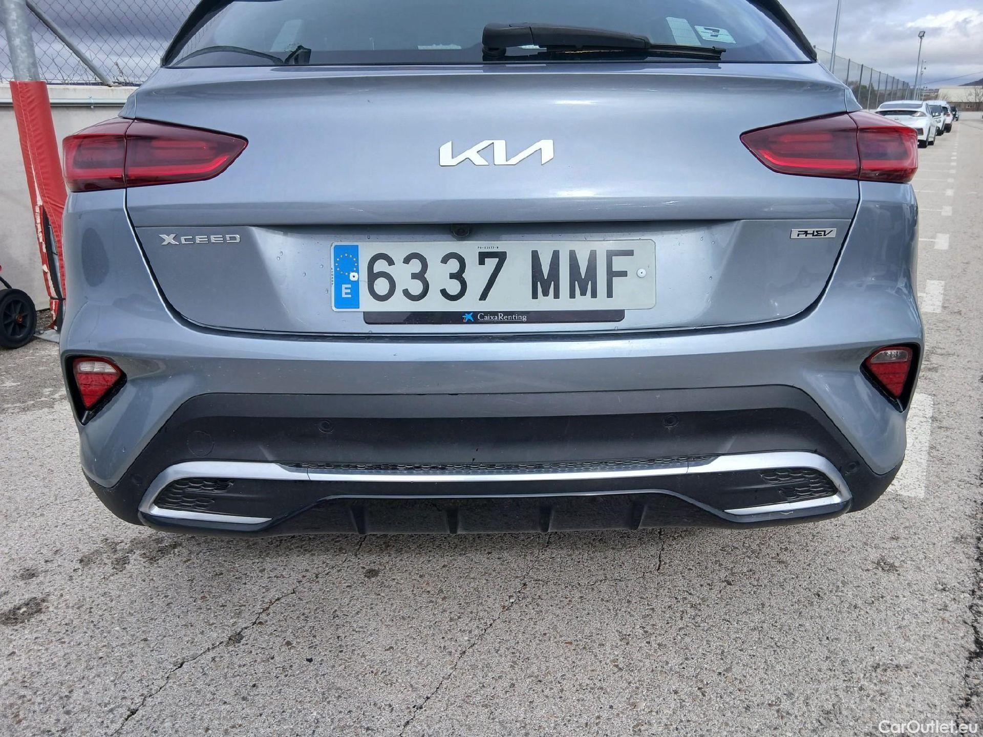  KIA  XCeed KIA  / 2022 / 5P / todoterreno 1.6 GDi PHEV 104kW (141CV) eDrive (AC) #15