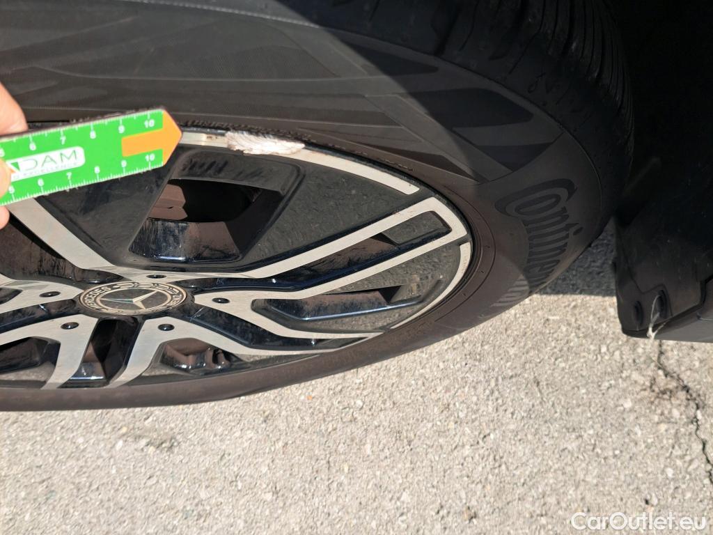  Mercedes  GLA MERCEDES-BENZ  / 2020 / 5P / todoterreno  200 #8