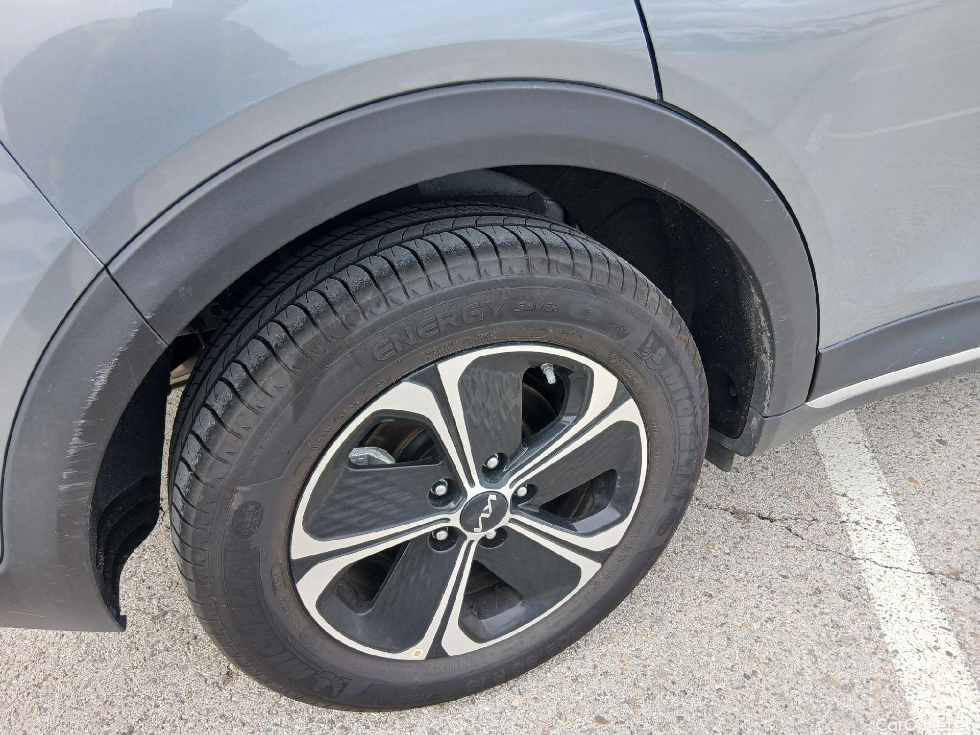  KIA  XCeed KIA  / 2022 / 5P / todoterreno 1.6 GDi PHEV 104kW (141CV) eDrive (AC) #19