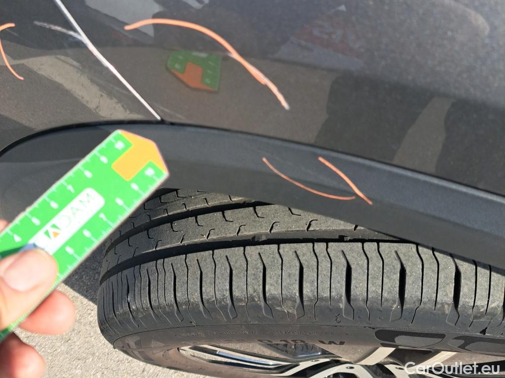  Mercedes  GLA MERCEDES-BENZ  / 2020 / 5P / todoterreno  200 #18