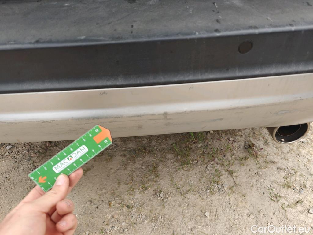  Ford  Kuga FORD  / 2016 / 5P / todoterreno 1.5 EcoBoost 88kW 4x2 Trend+ (CX) #12