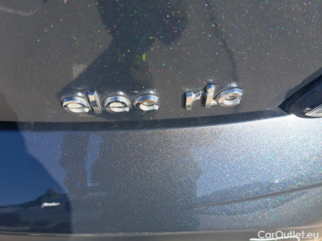  Hyundai  Konna HYUNDAI Kona / 2020 / 5P / todoterreno 100kW EV Maxx #26