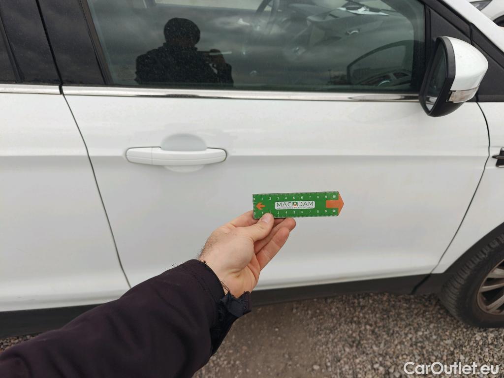  Ford  Kuga FORD  / 2016 / 5P / todoterreno 1.5 EcoBoost 88kW 4x2 Trend+ (CX) #52