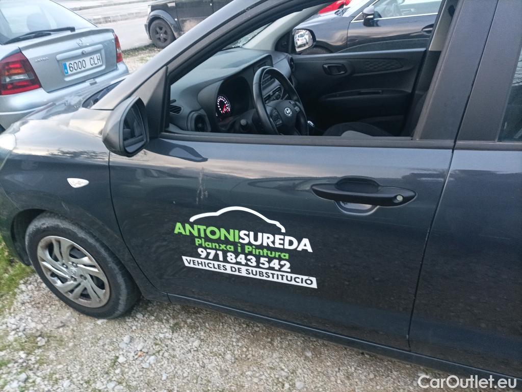  Hyundai  i10  / 2020 / 5P / berlina con portón 1.0 Essence #14