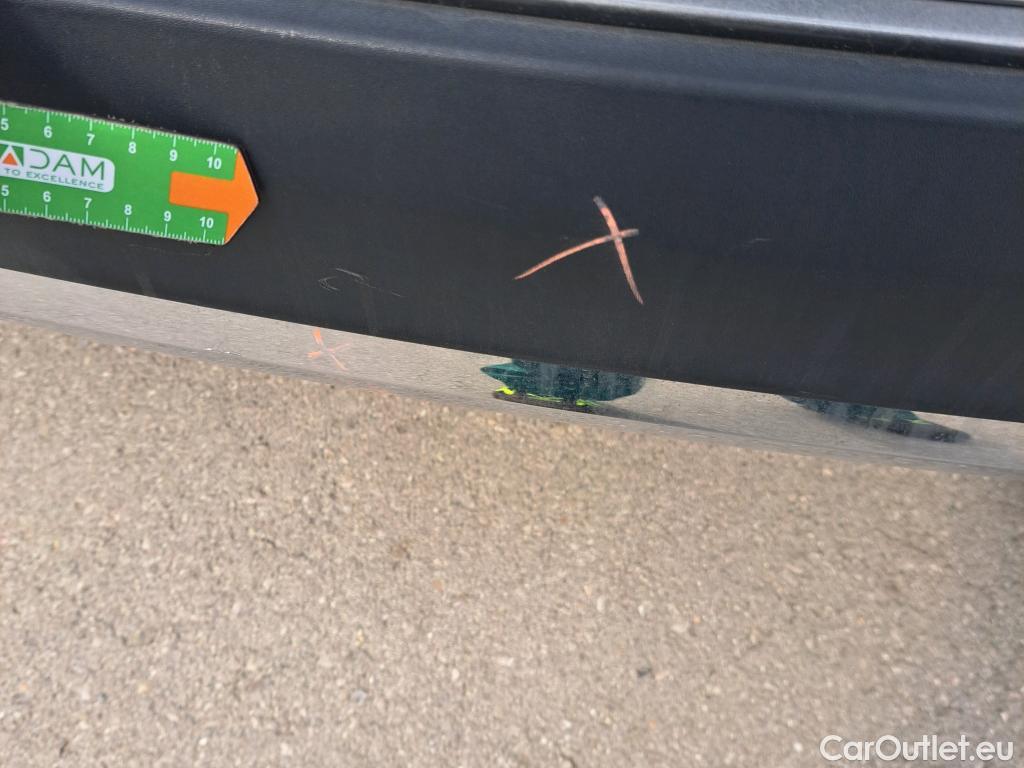  Mercedes  GLA MERCEDES-BENZ  / 2020 / 5P / todoterreno  200 #28