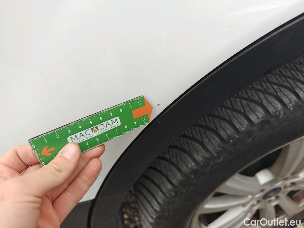  Ford  Kuga FORD  / 2016 / 5P / todoterreno 1.5 EcoBoost 88kW 4x2 Trend+ (CX) #37