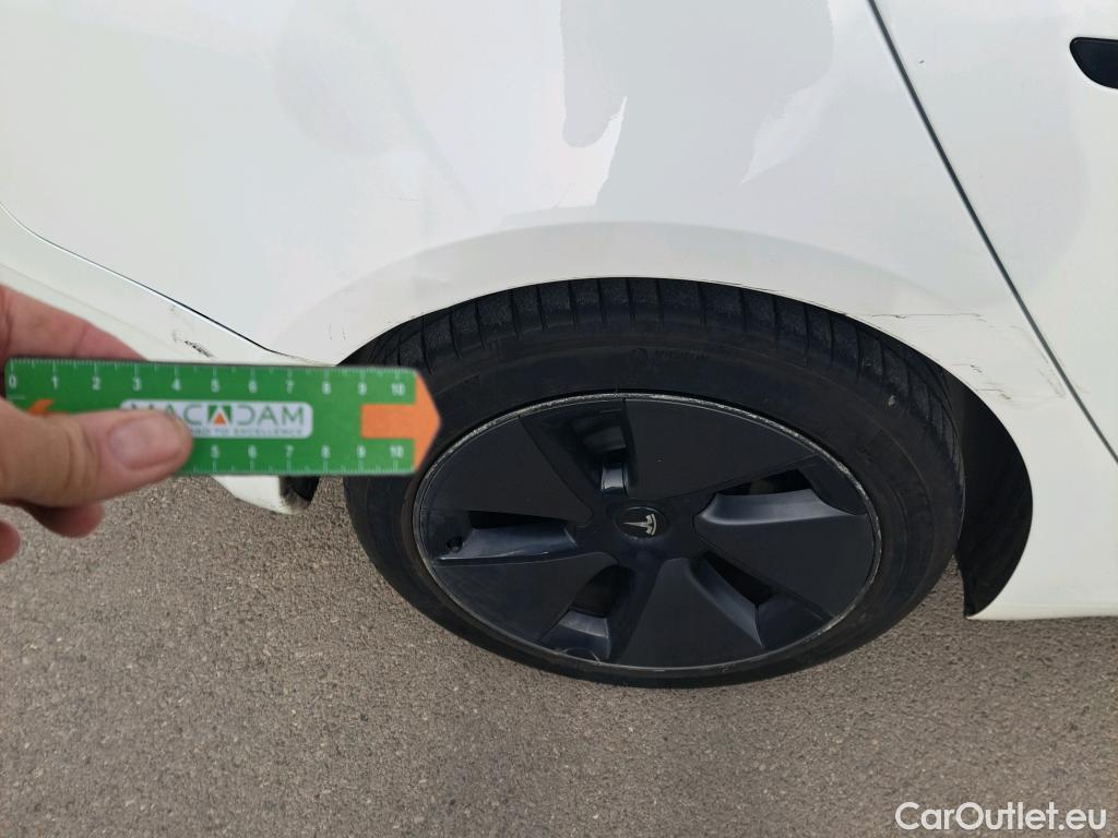  Tesla  Model 3 TESLA  / 2018 / 4P / sedán Gran Autonomía 4WD (AC) #18