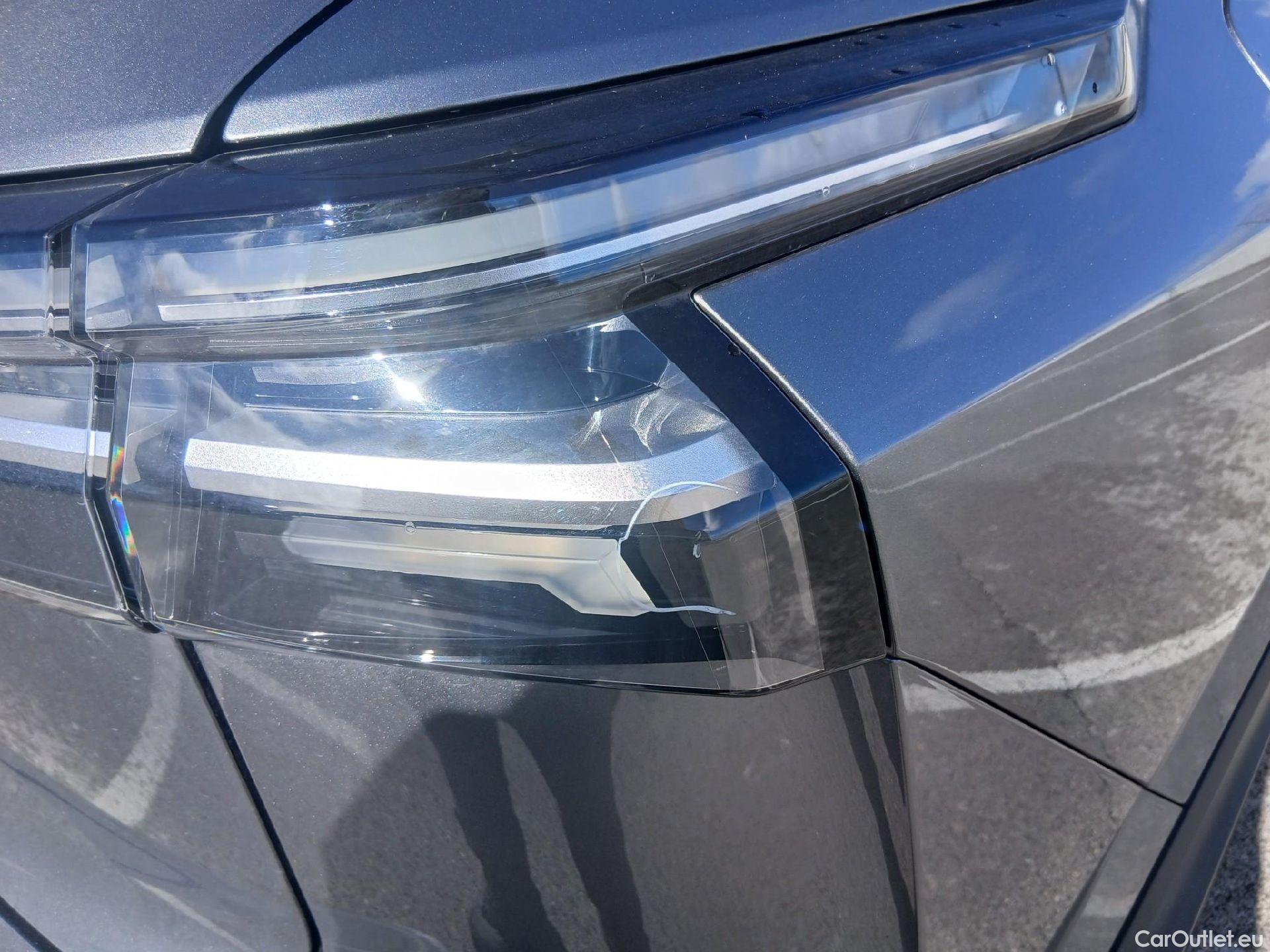  Land Rover  Discovery NISSAN QASHQAI / 2024 / 5P / todoterreno DIG-T 116kW (158CV) mHEV CVT Acenta (AC) #8