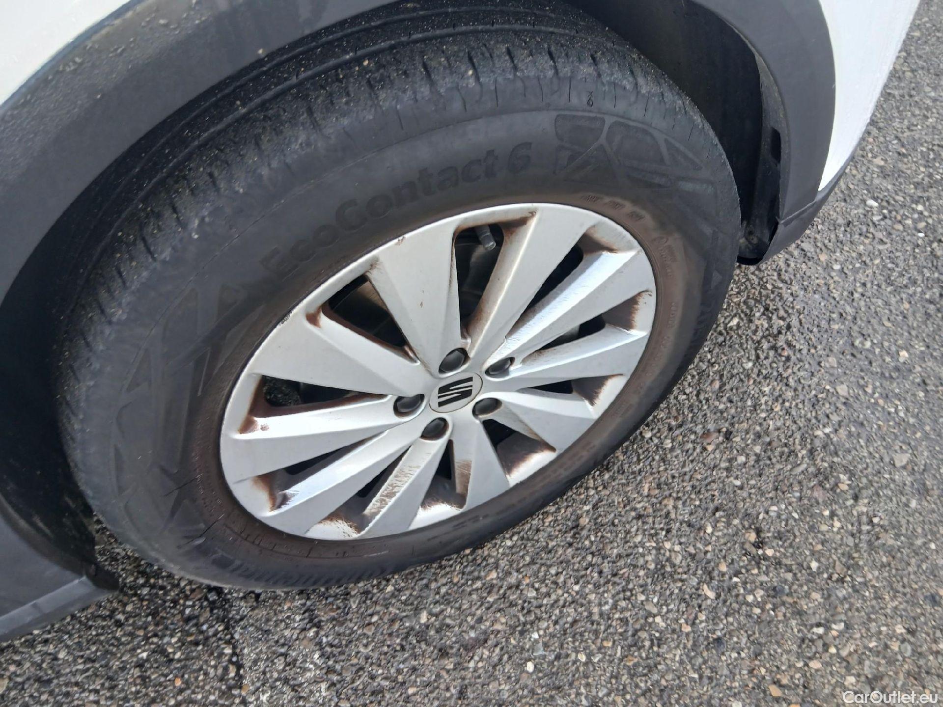  Seat  Arona SEAT  / 2017 / 5P / todoterreno 1.0 TSI 81kW (110CV) Style Plus (AC) #15