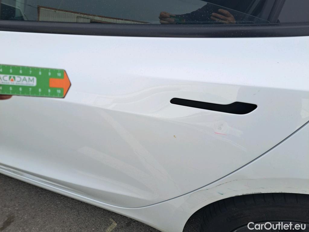  Tesla  Model 3 TESLA  / 2018 / 4P / sedán Gran Autonomía 4WD (AC) #10