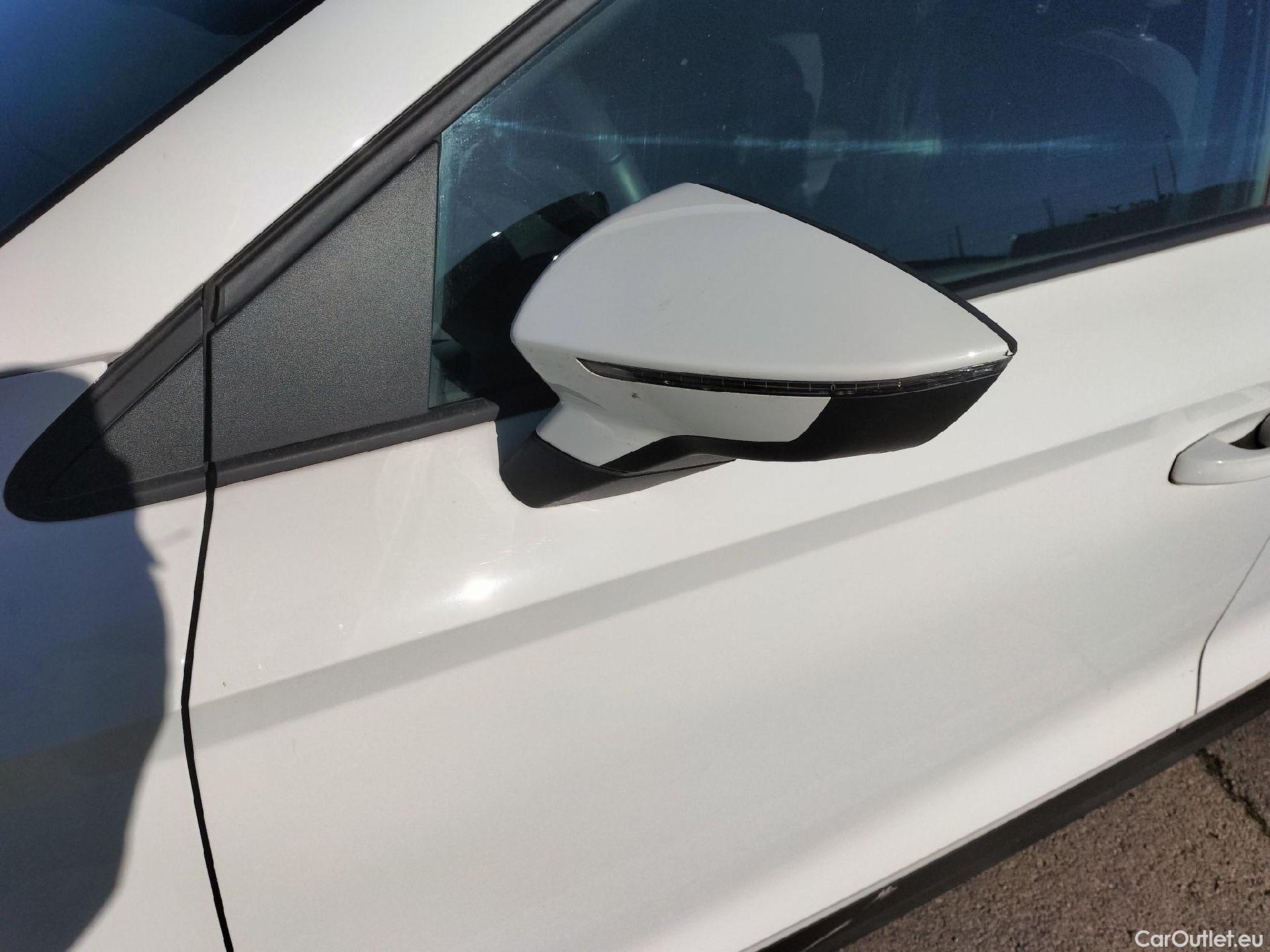  Seat  Arona  Style Special Edition 1.0 TSI 115CV AT7 E6d #19