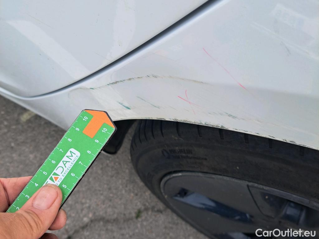  Tesla  Model 3 TESLA  / 2018 / 4P / sedán Gran Autonomía 4WD (AC) #7