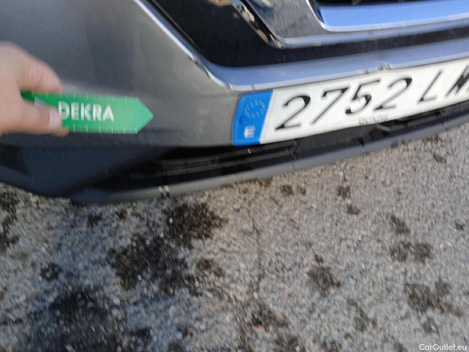  Nissan  Juke NISSAN  / 2019 / 5P / crossover DIG-T 84 kW (114 CV) DCT 7 V N-Connecta #5