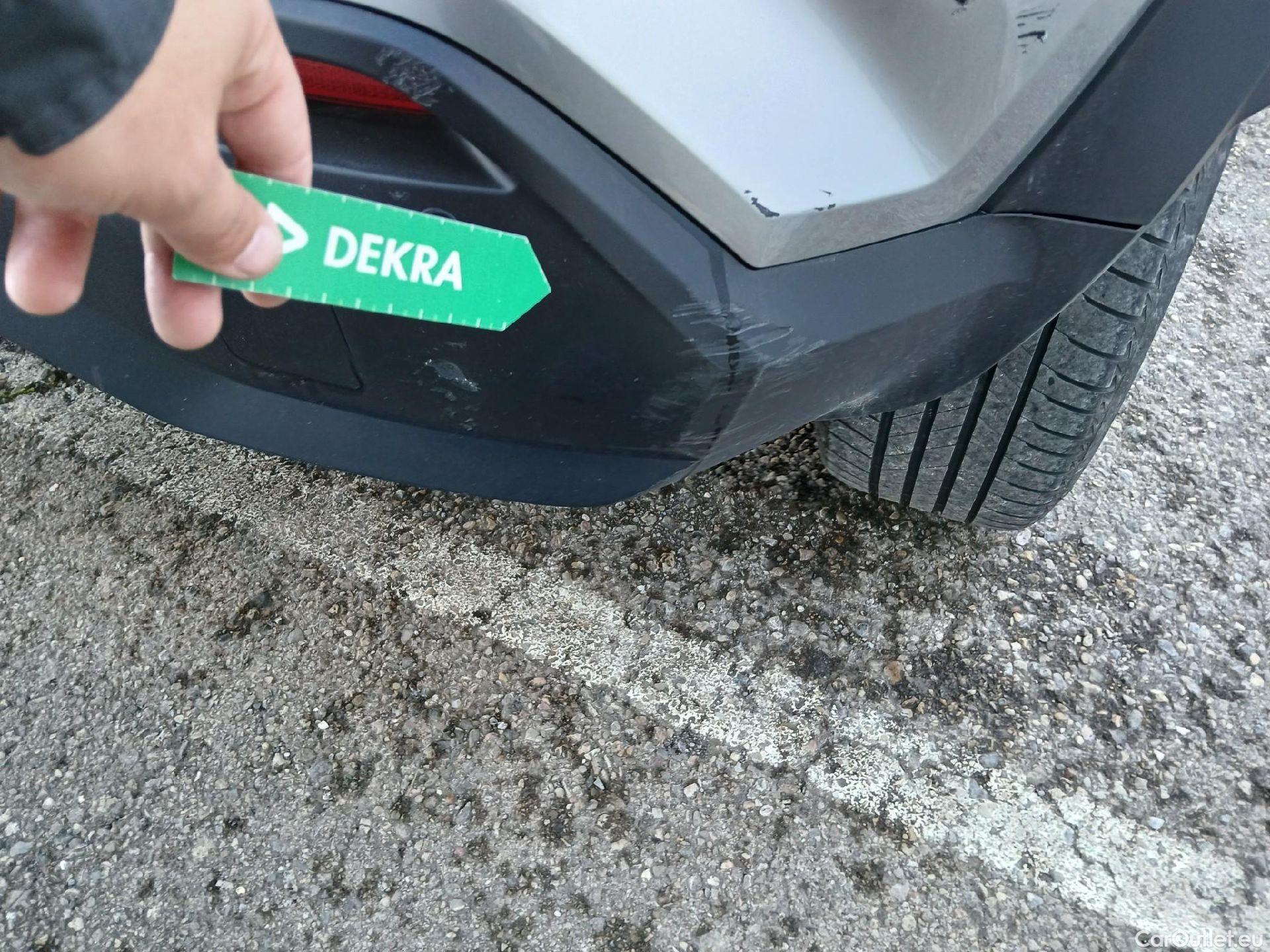  Nissan  Juke NISSAN  / 2019 / 5P / crossover DIG-T 84 kW (114 CV) DCT 7 V N-Connecta #24