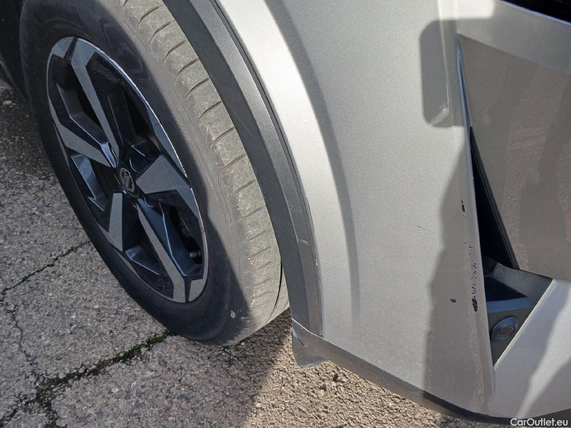  Nissan  Qashqai NISSAN  / 2021 / 5P / todoterreno DIG-T 116kW mHEV Xtronic N-GO(SP) #4