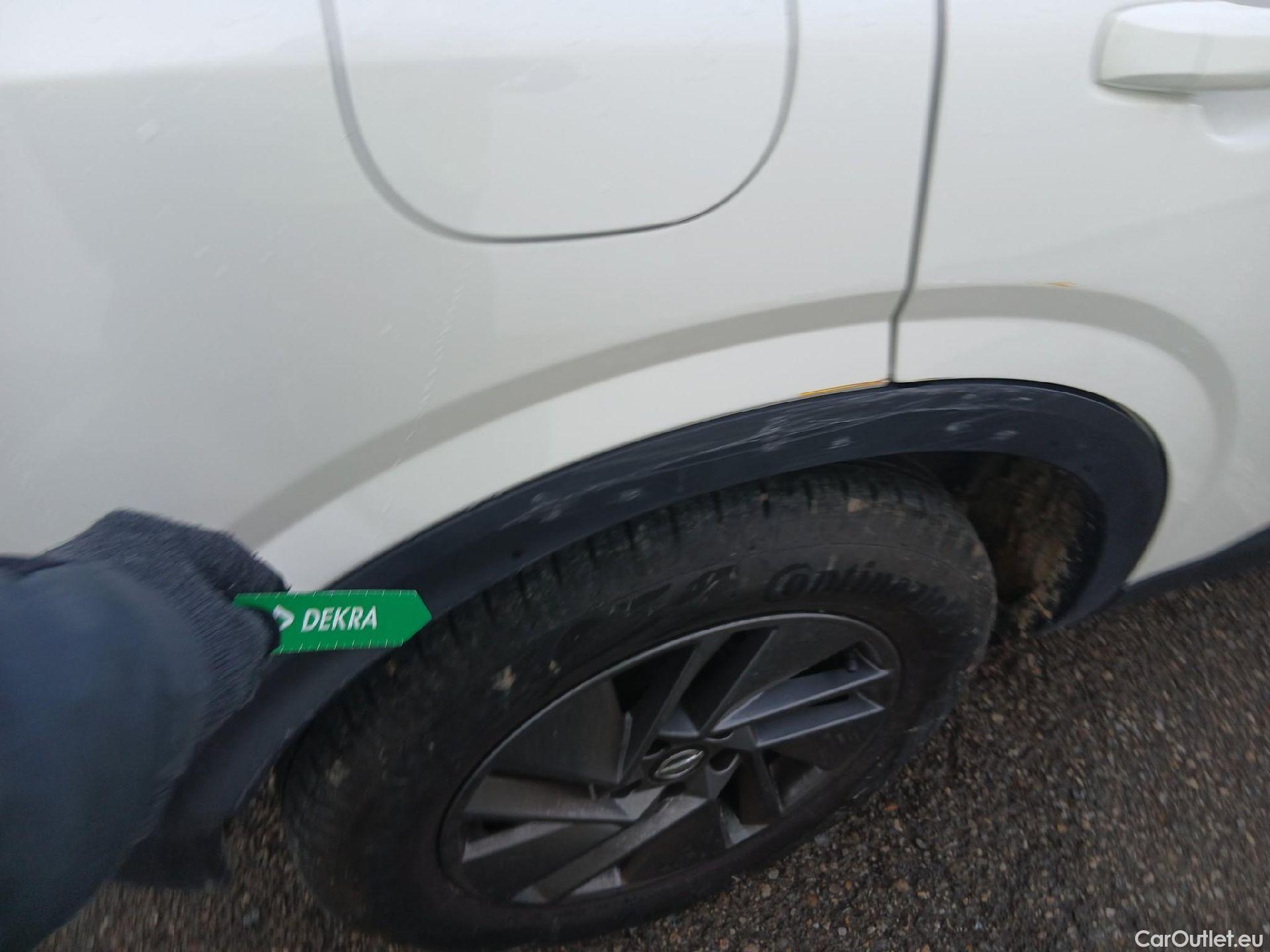  Nissan  Qashqai NISSAN  / 2021 / 5P / todoterreno DIG-T 116kW (158CV) mHEV Xtronic Acenta (AC2) #18