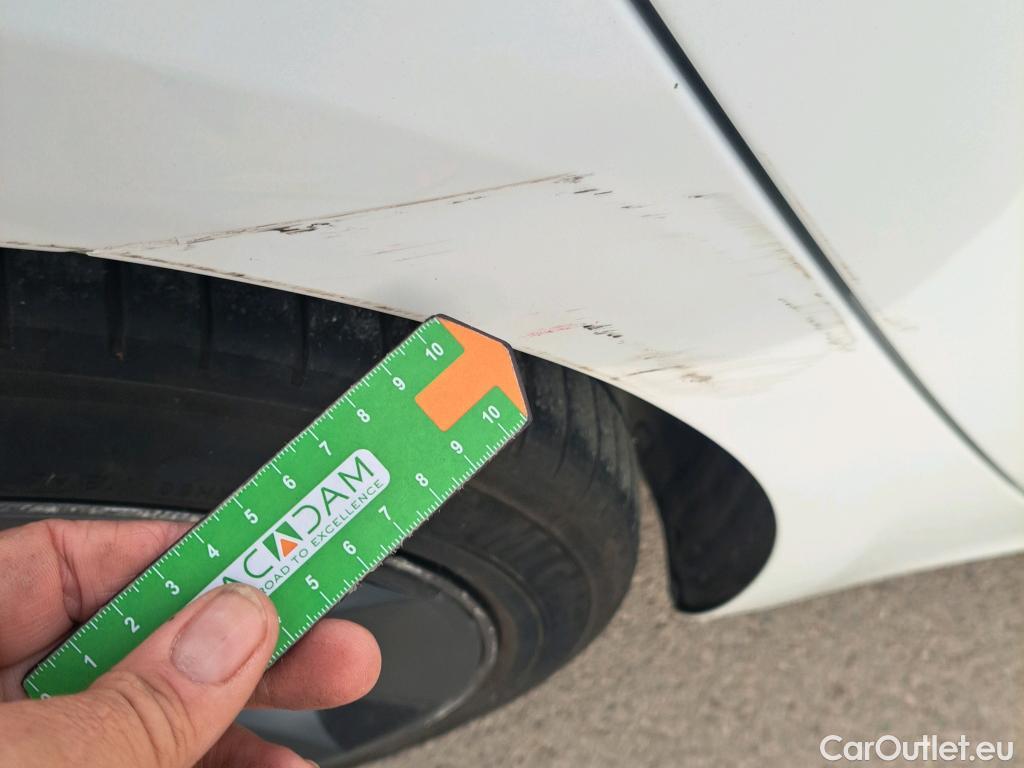  Tesla  Model 3 TESLA  / 2018 / 4P / sedán Gran Autonomía 4WD (AC) #9