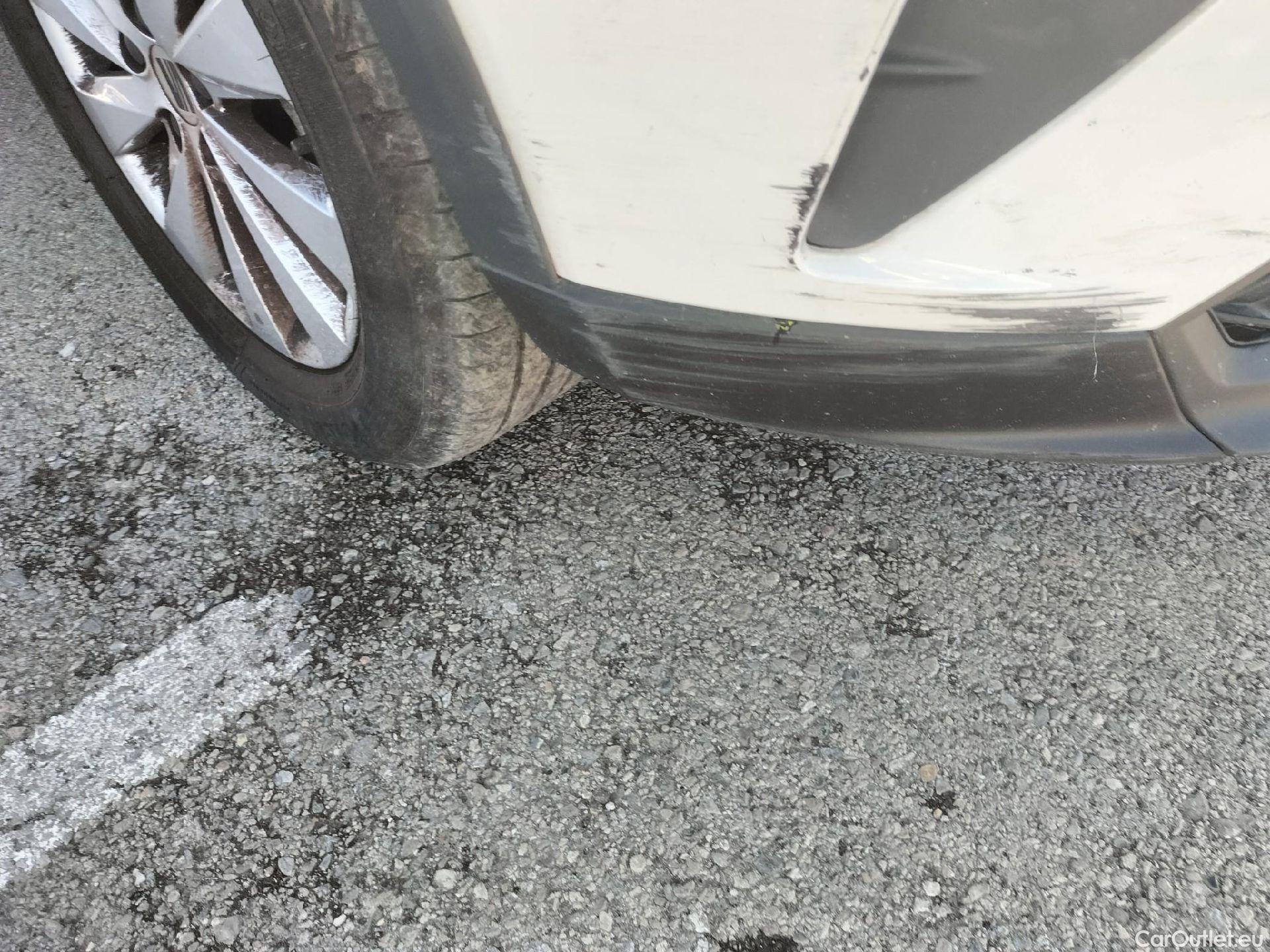  Seat  Arona  Style Special Edition 1.0 TSI 115CV AT7 E6d #5