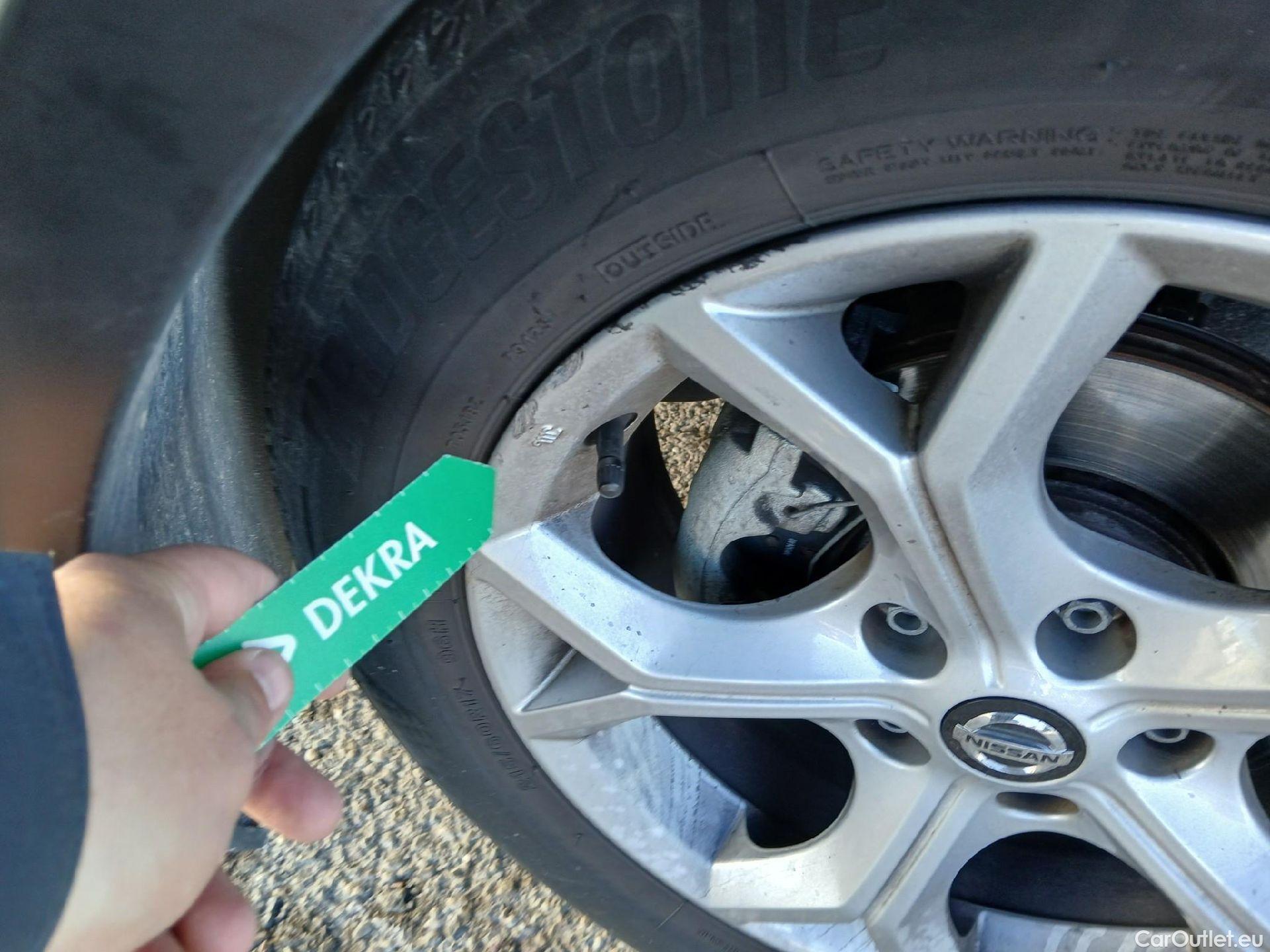  Nissan  Juke NISSAN  / 2019 / 5P / crossover DIG-T 84 kW (114 CV) DCT 7 V N-Connecta #12