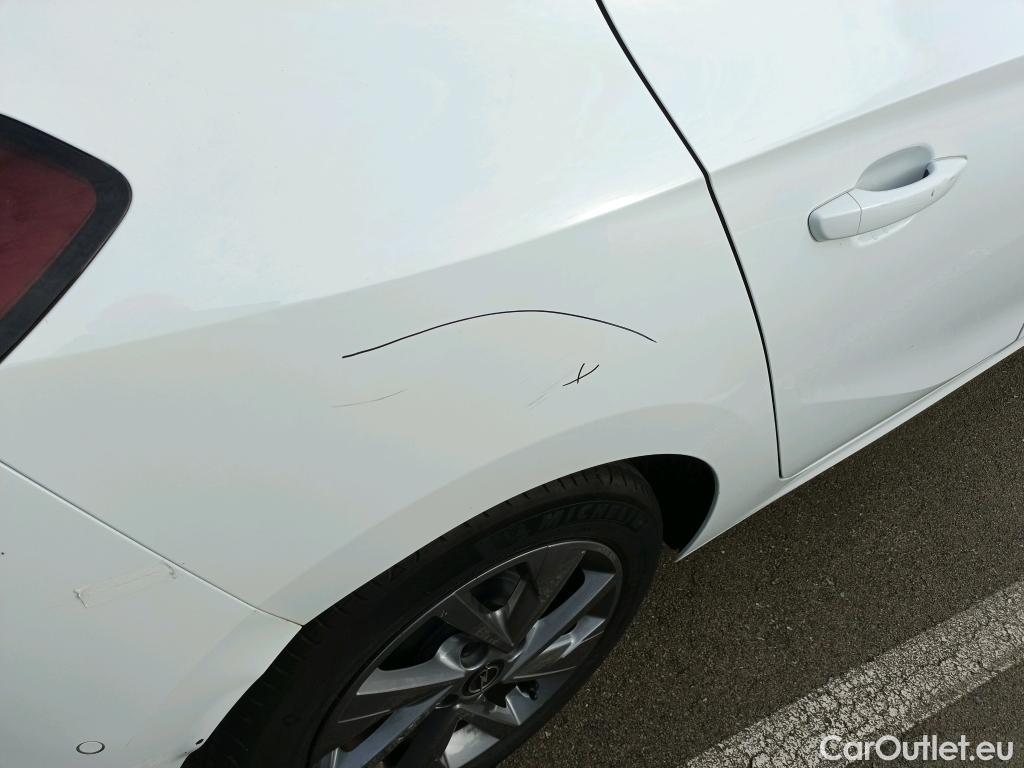  Land Rover  Discovery OPEL Corsa / 2023 / 5P / berlina con portón 1.2T XHL 74kW (100CV) Edition #19