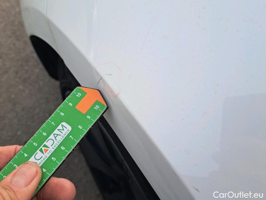  Tesla  Model 3 TESLA  / 2018 / 4P / sedán Gran Autonomía 4WD (AC) #33