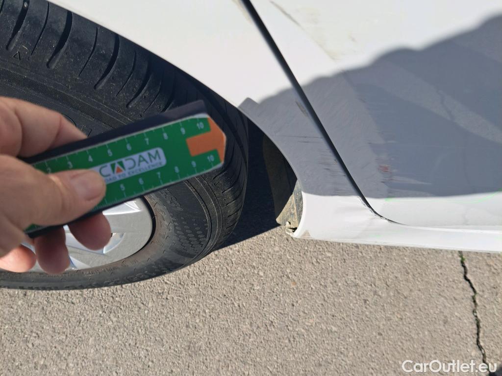  Skoda  Fabia SKODA  / 2021 / 5P / berlina con portón 1.0 TSI 70kW (95CV) Ambition (AC2) #21