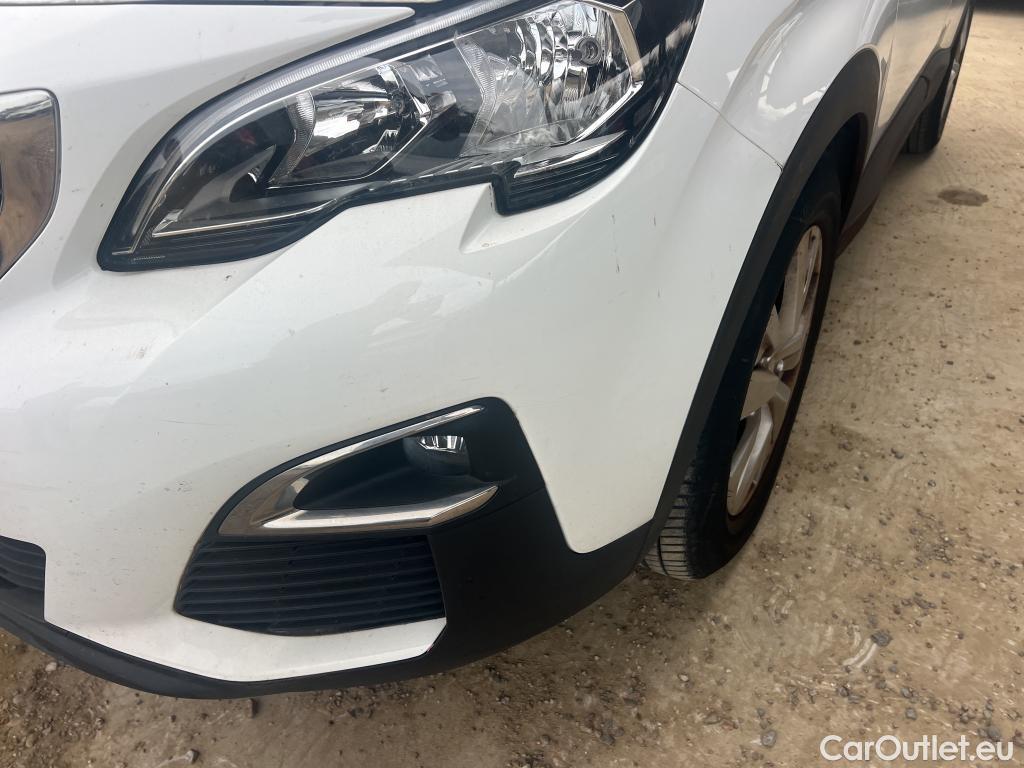  Peugeot  3008 PEUGEOT  / 2016 / 5P / todoterreno 1.2 PURETECH 96KW (130CV) ACTIVE S&S #25