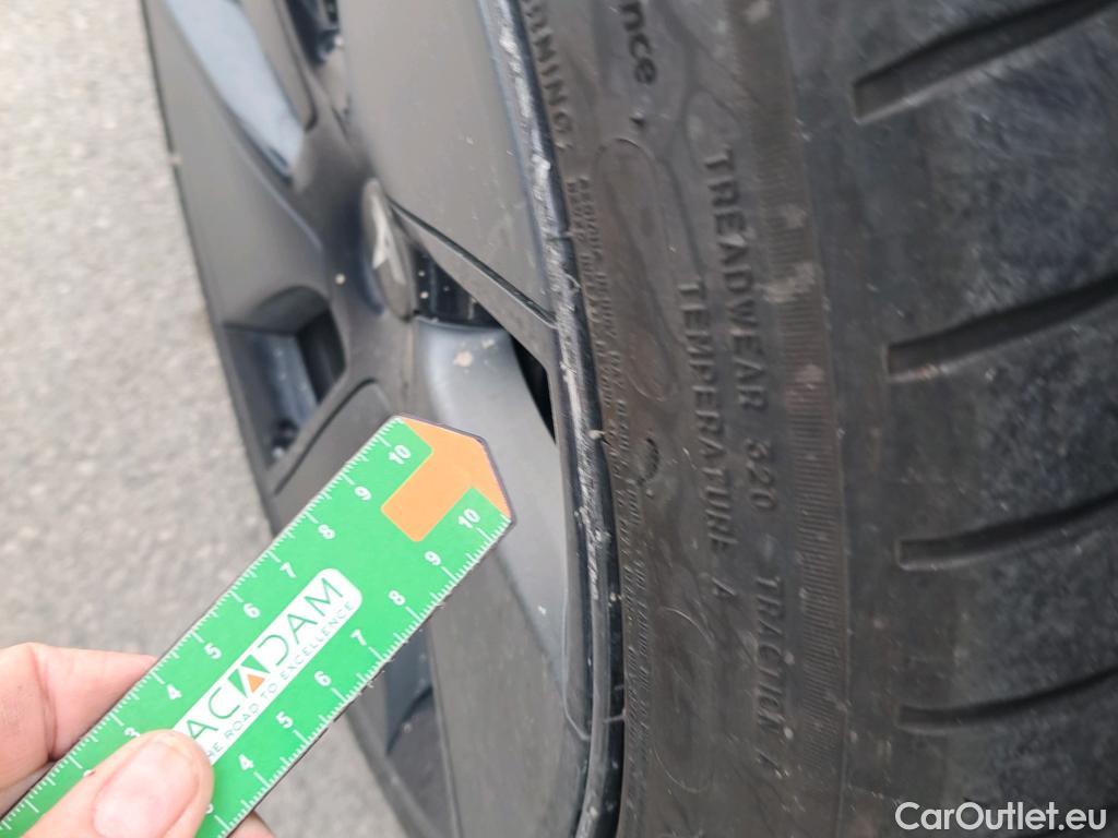  Tesla  Model 3 TESLA  / 2018 / 4P / sedán Gran Autonomía 4WD (AC) #15