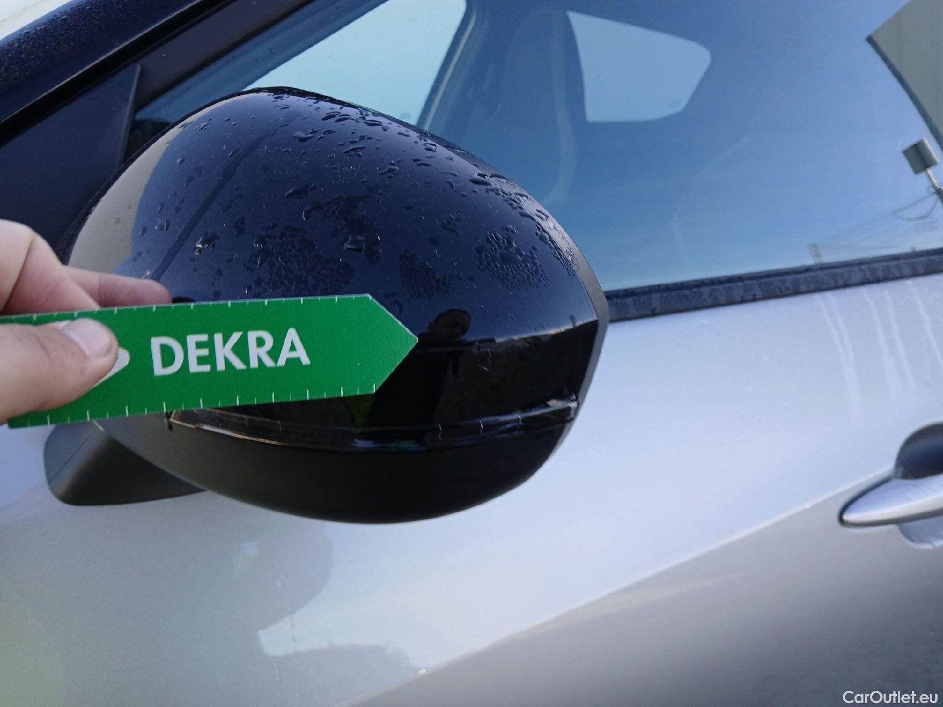  Nissan  Juke NISSAN  / 2019 / 5P / crossover DIG-T 84 kW (114 CV) DCT 7 V N-Connecta #18