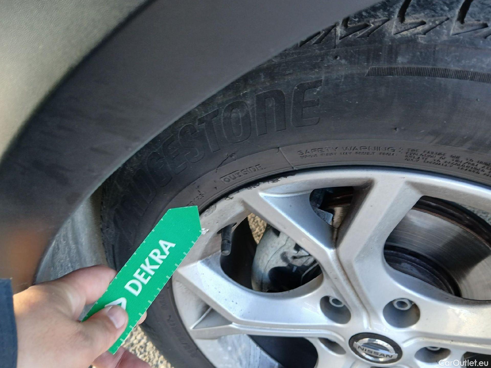  Nissan  Juke NISSAN  / 2019 / 5P / crossover DIG-T 84 kW (114 CV) DCT 7 V N-Connecta #13