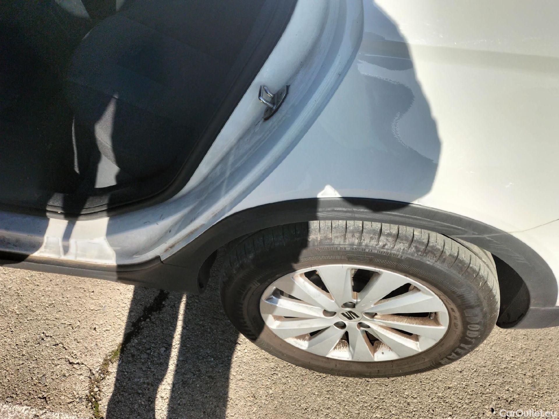  Seat  Arona  Style Special Edition 1.0 TSI 115CV AT7 E6d #29