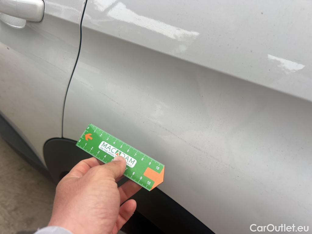  Peugeot  3008 PEUGEOT  / 2016 / 5P / todoterreno 1.2 PURETECH 96KW (130CV) ACTIVE S&S #6