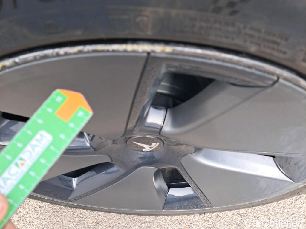  Tesla  Model 3 TESLA  / 2018 / 4P / sedán Gran Autonomía 4WD (AC) #17