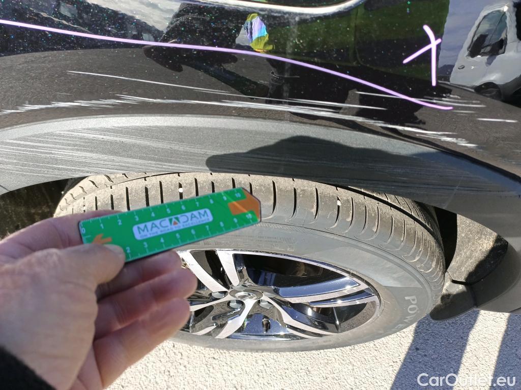  Volvo  XC 40 VOLVO XC40 / 2021 / 5P / todoterreno 2.0 B4 G AWD Plus Dark Auto #25