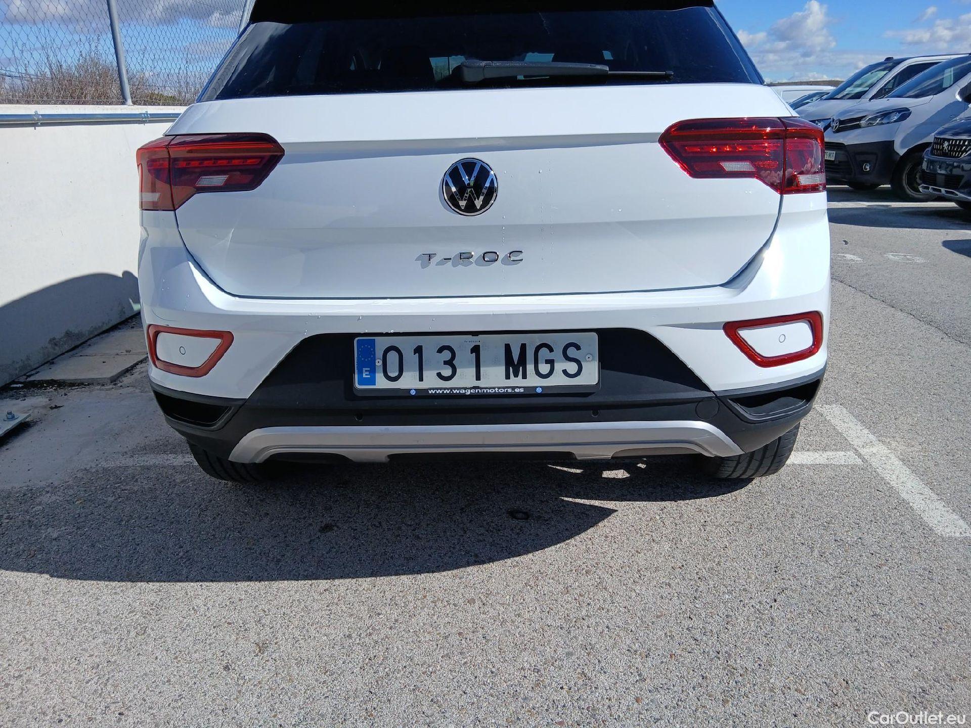  Volkswagen  T-ROC  Life 2.0 TDI 115CV MT6 E6d #18