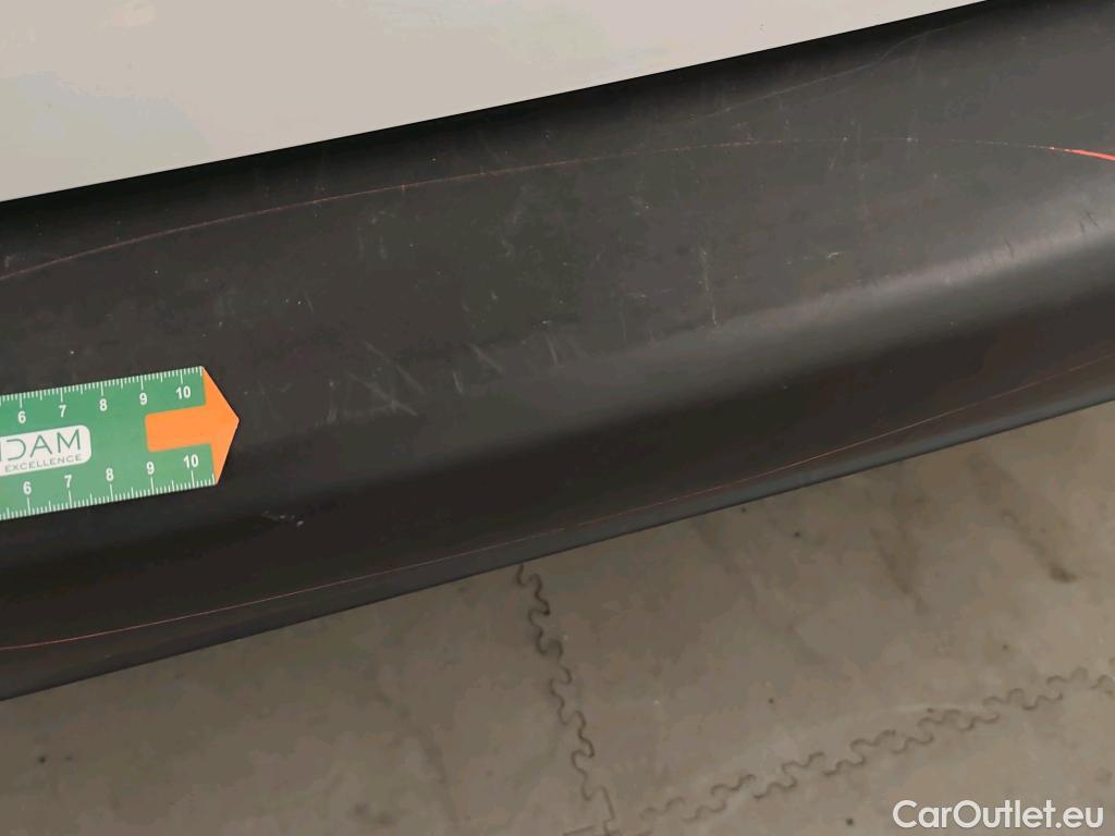  Citroen  Berlingo CITROEN  / 2018 / 5P / monovolumen compacto Talla M BlueHDi 100 S&S FEEL #24