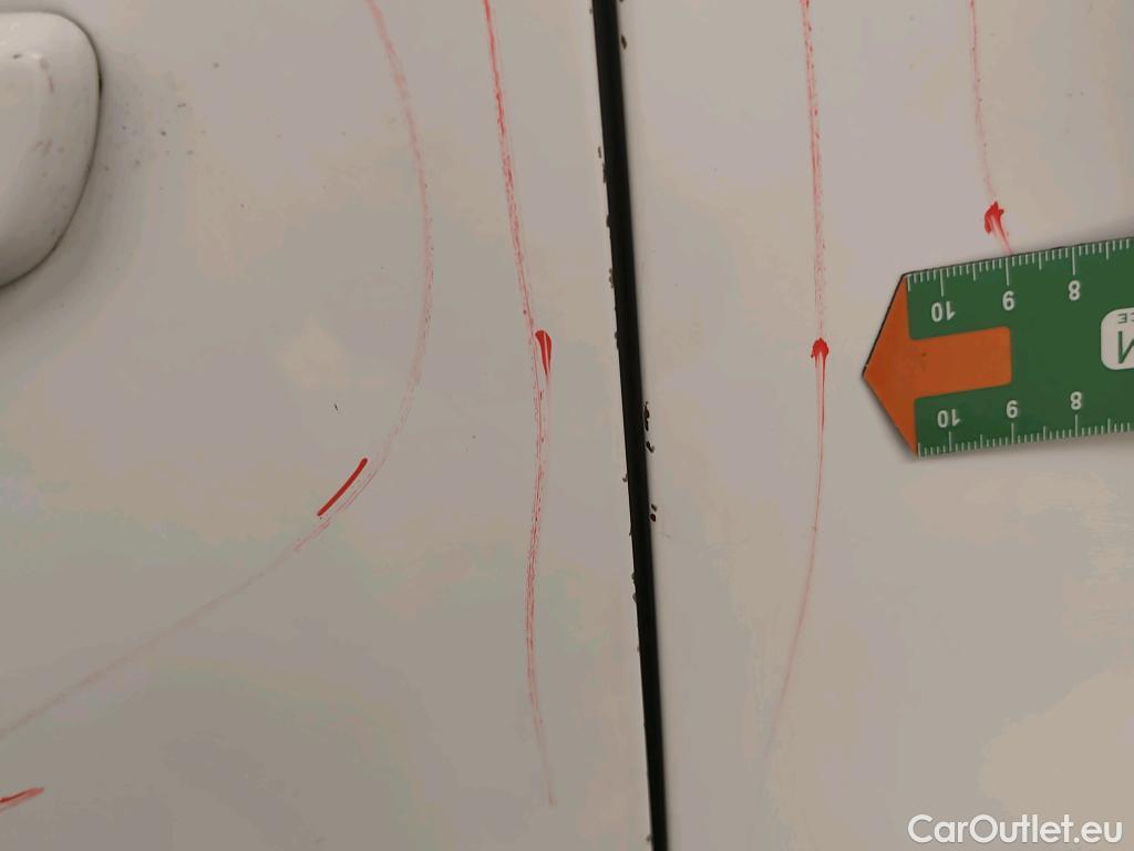  Citroen  Berlingo CITROEN  / 2018 / 5P / monovolumen compacto Talla M BlueHDi 100 S&S FEEL #39