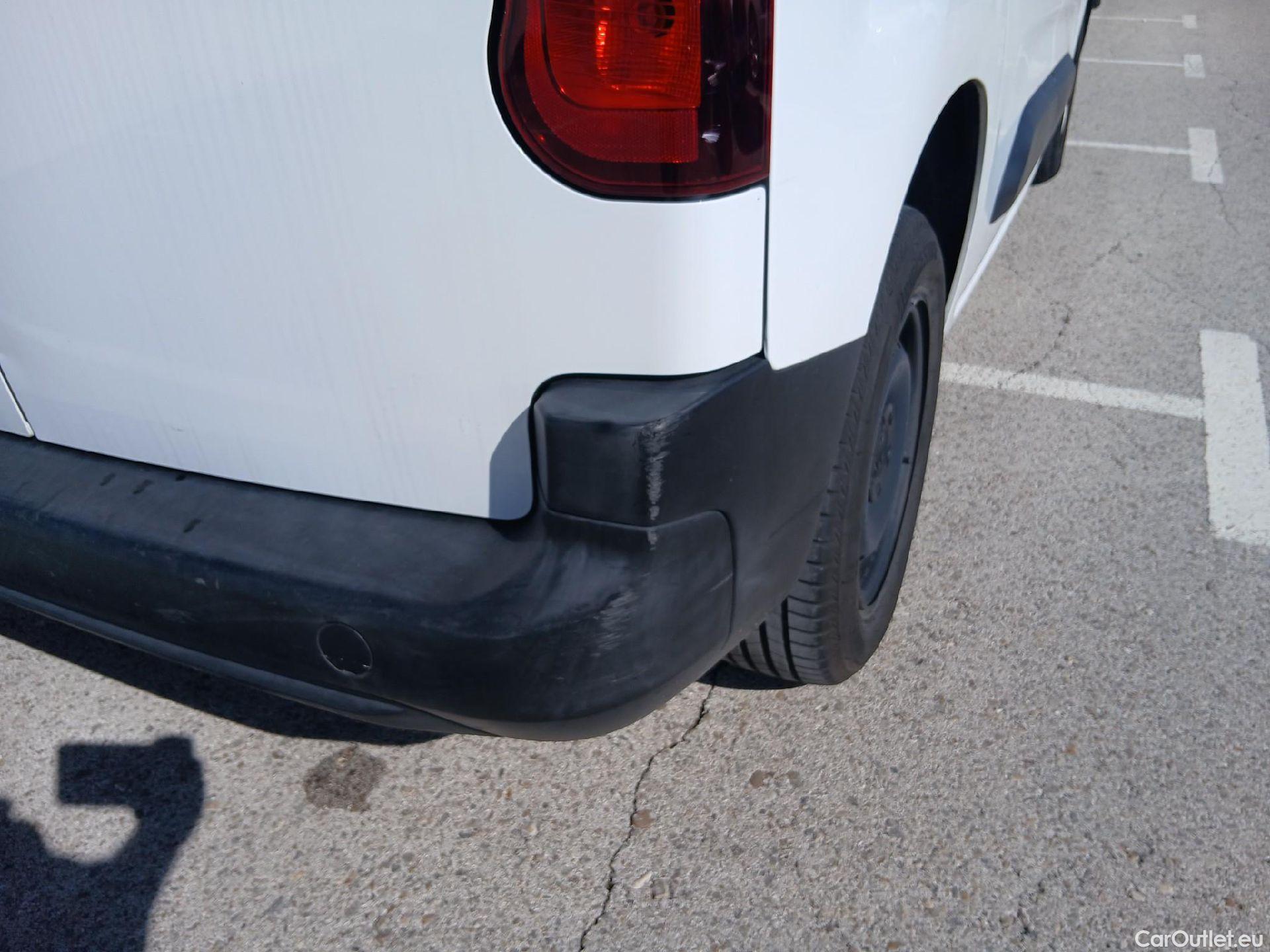  Citroen  Berlingo CITROEN  / 2018 / 3P / furgón derivado de turismo Talla M BlueHDi 73kW CONTROL #22