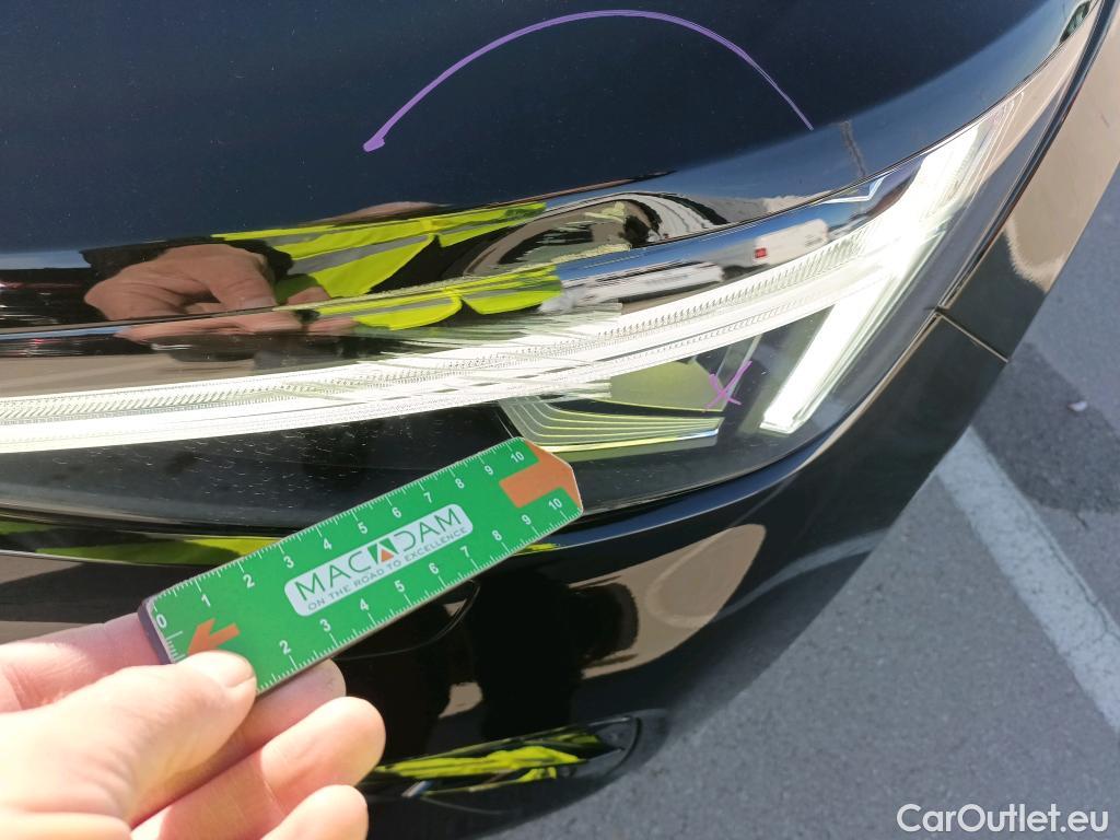  Volvo  XC 40 VOLVO XC40 / 2021 / 5P / todoterreno 2.0 B4 G AWD Plus Dark Auto #16