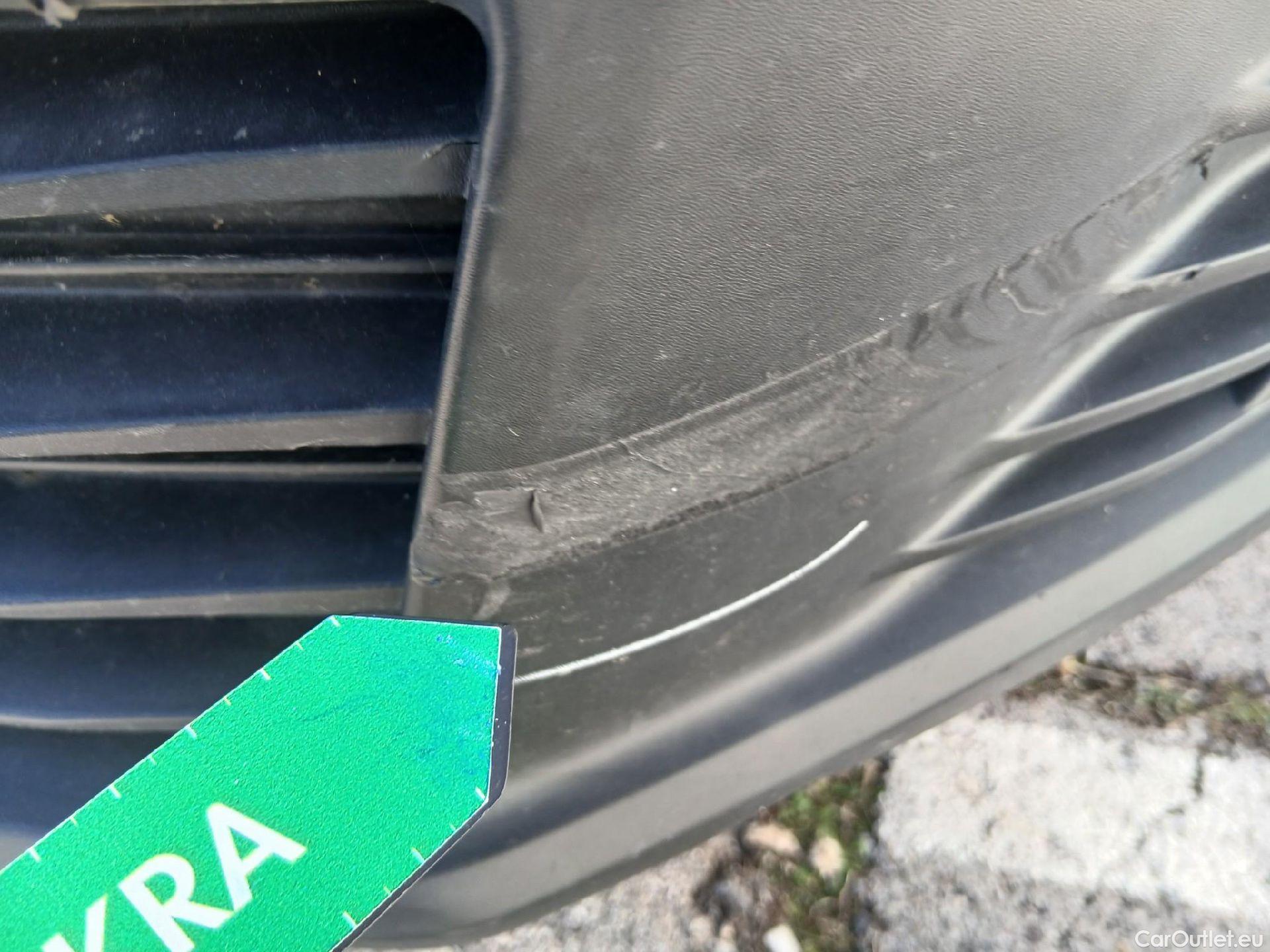  Citroen  Berlingo CITROEN  / 2018 / 3P / furgón derivado de turismo Talla M BlueHDi 73kW CONTROL #4