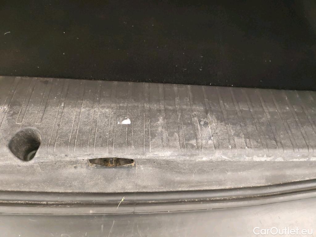  Citroen  Berlingo CITROEN  / 2018 / 5P / monovolumen compacto Talla M BlueHDi 100 S&S FEEL #37