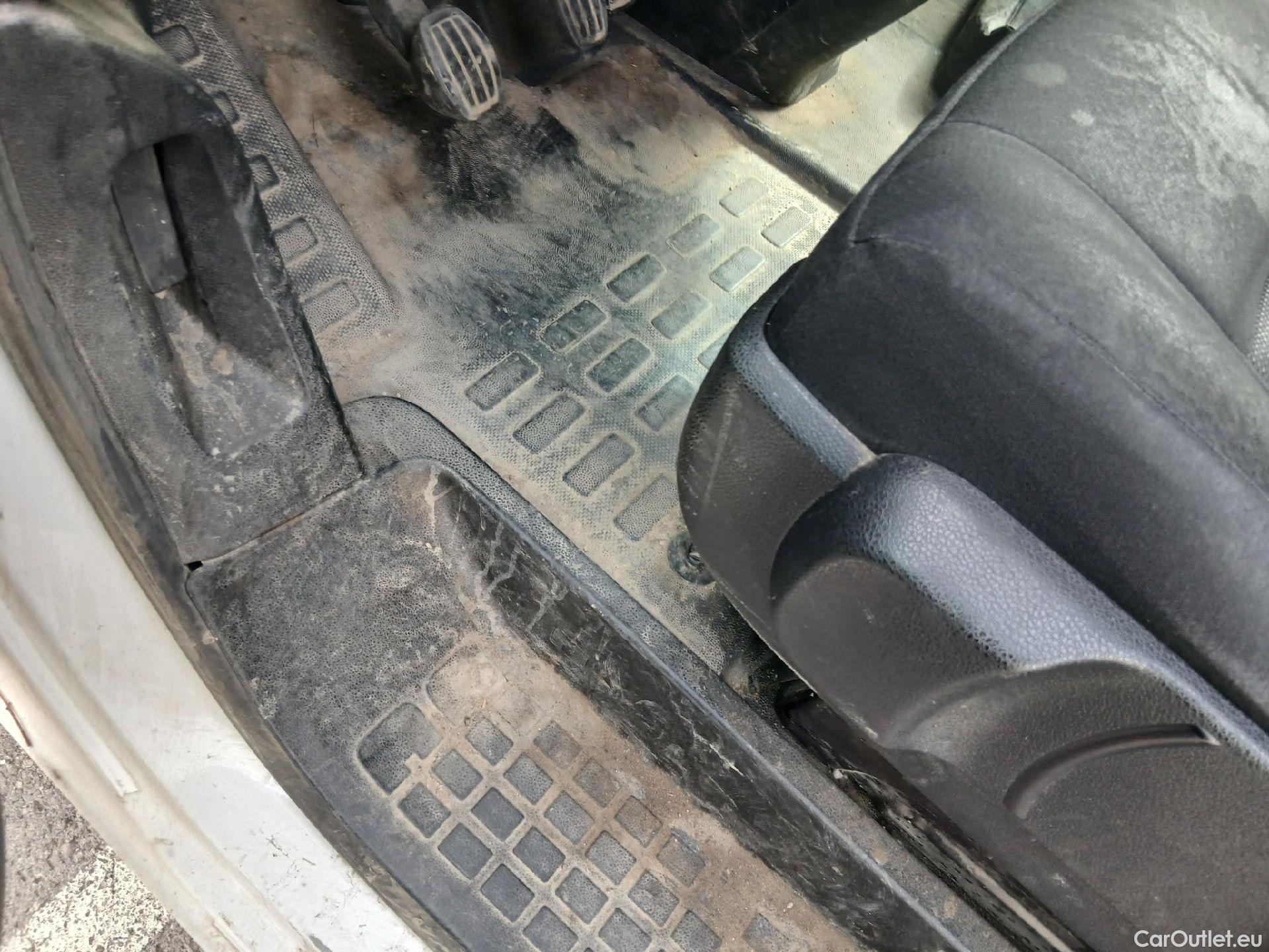  Citroen  Jumpy CITROEN  / 2016 / 4P / furgón Talla M BlueHDi 100 S&S 6v Control #8