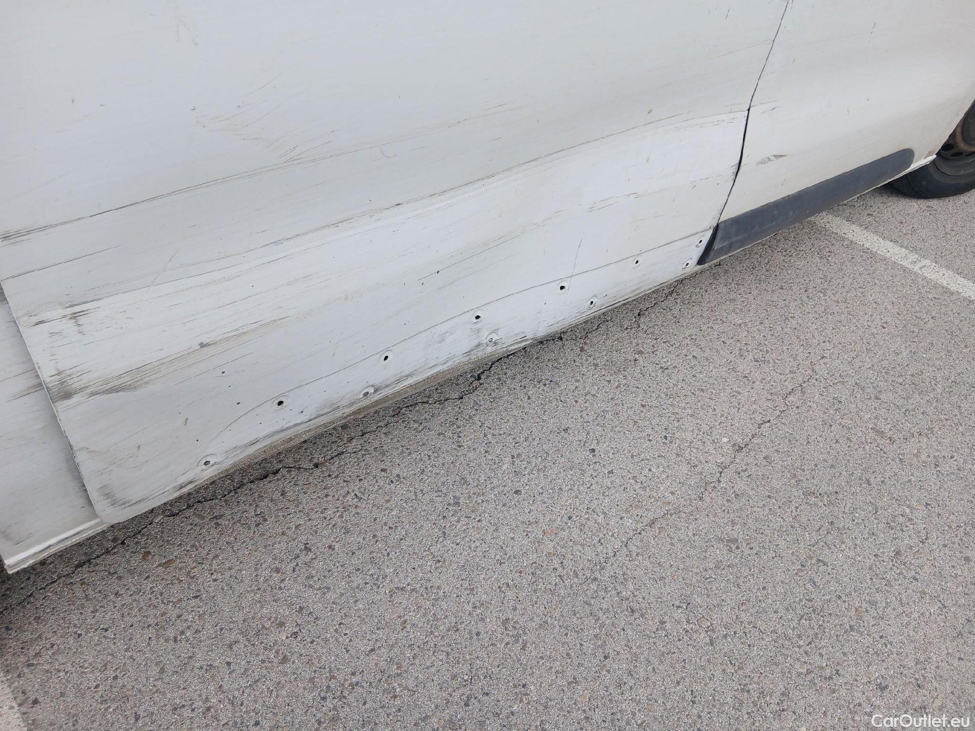  Citroen  Jumpy CITROEN  / 2016 / 4P / furgón Talla M BlueHDi 100 S&S 6v Control #40